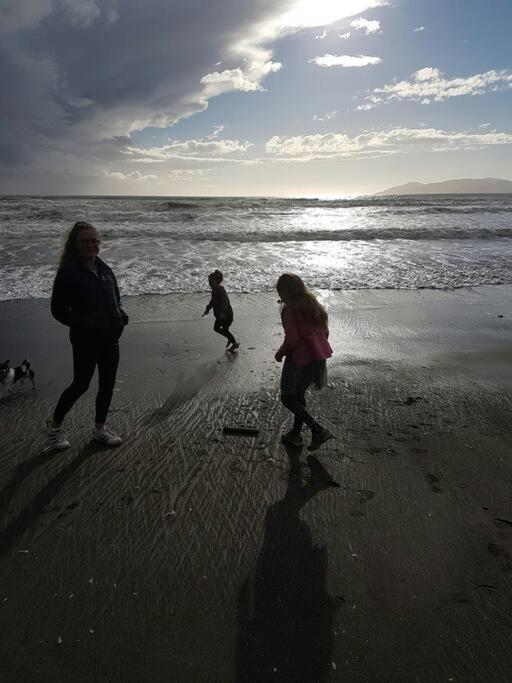 Beachfront Bliss Paraparaumu Extérieur photo